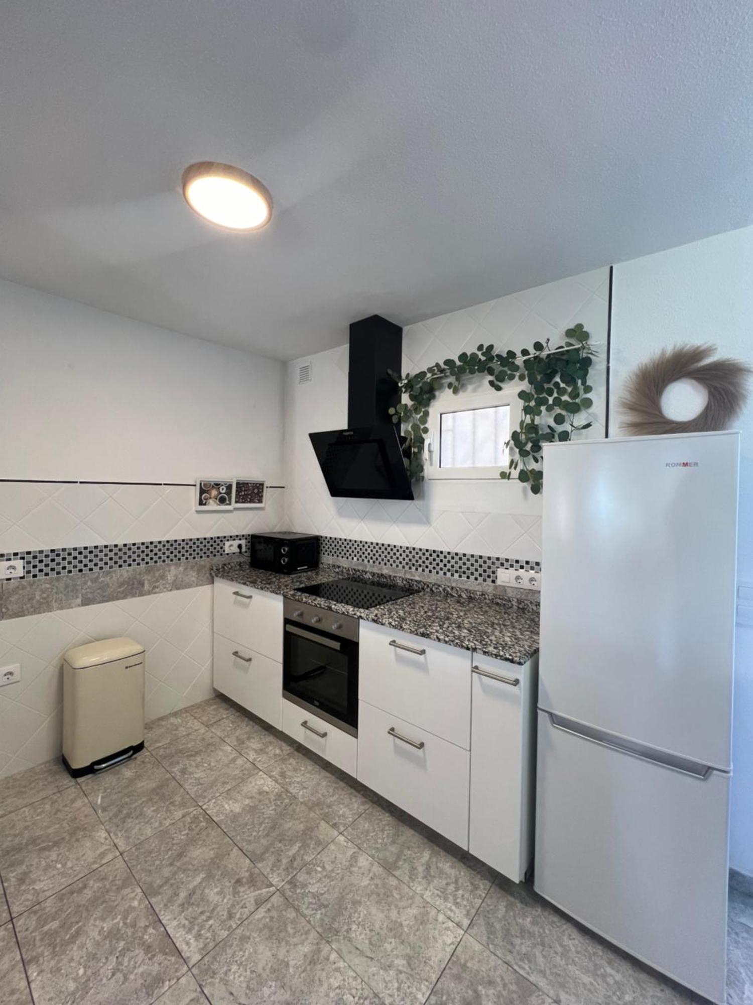 Olas Apartment *